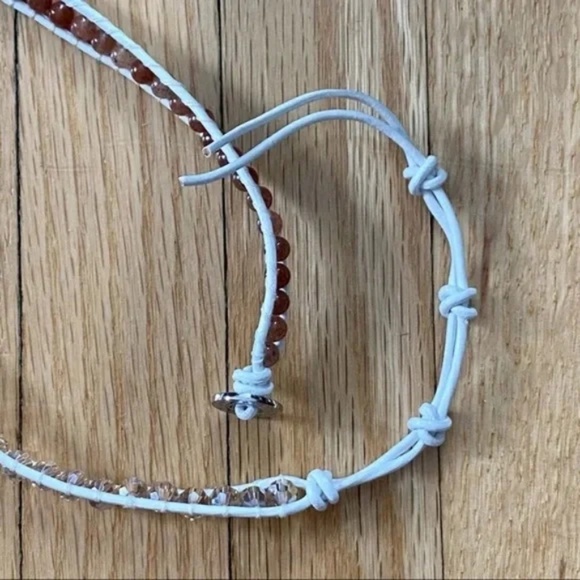 Victoria Emerson 3-Wrap Bracelet Gold & Amber on White - Picture 6 of 8